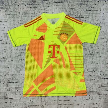 2024/2025 Bayern Munich Goalkeeper Football Jersey 1:1 Thai Quality